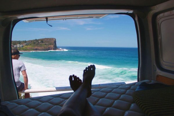 Ventajas de viajar en furgoneta este verano